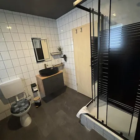 Harlekin Aparthotel 3*